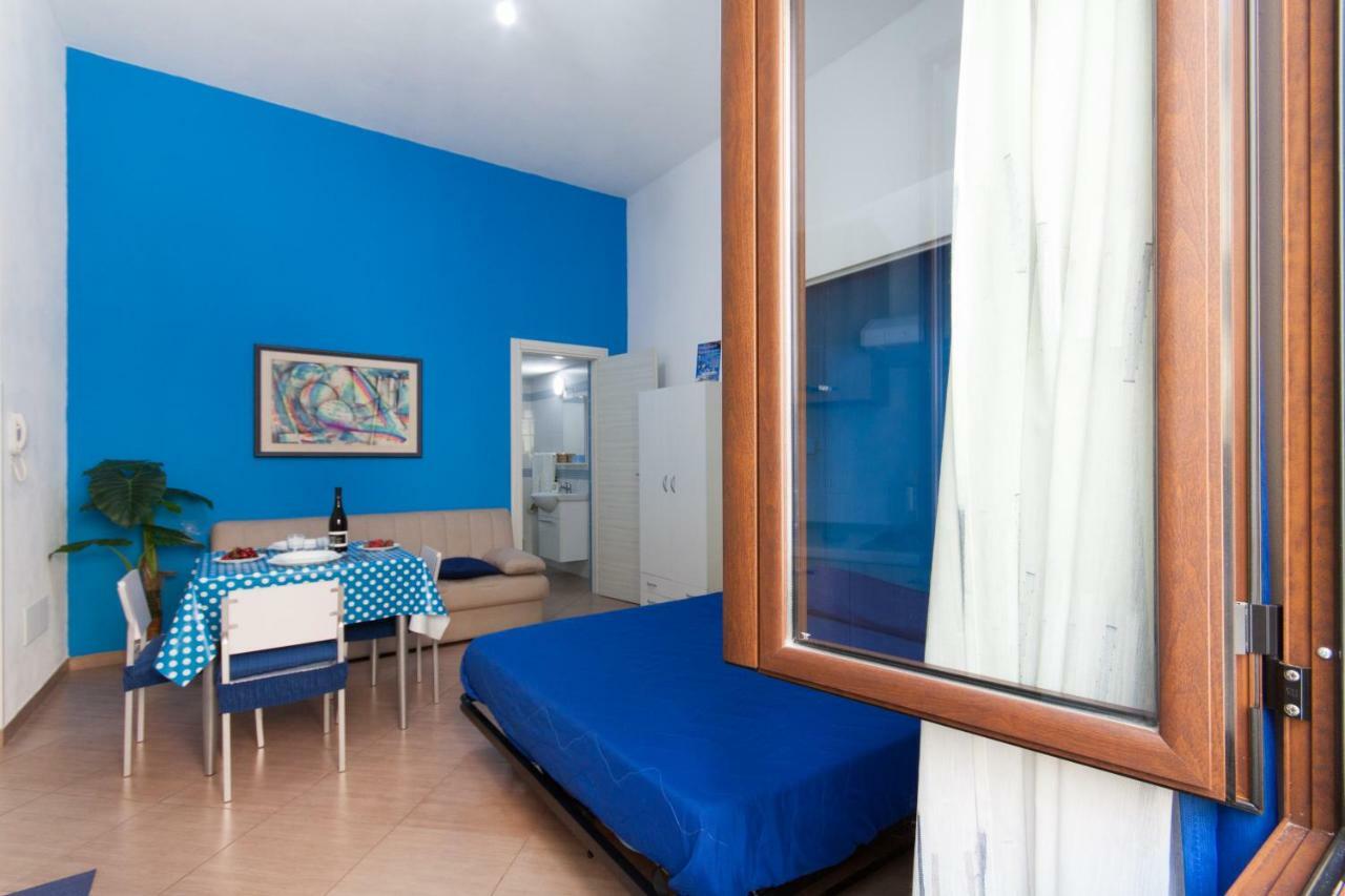 Casa Vacanze Del Golfo กัสเตลลัมมาเร เดล โกลโฟ ภายนอก รูปภาพ